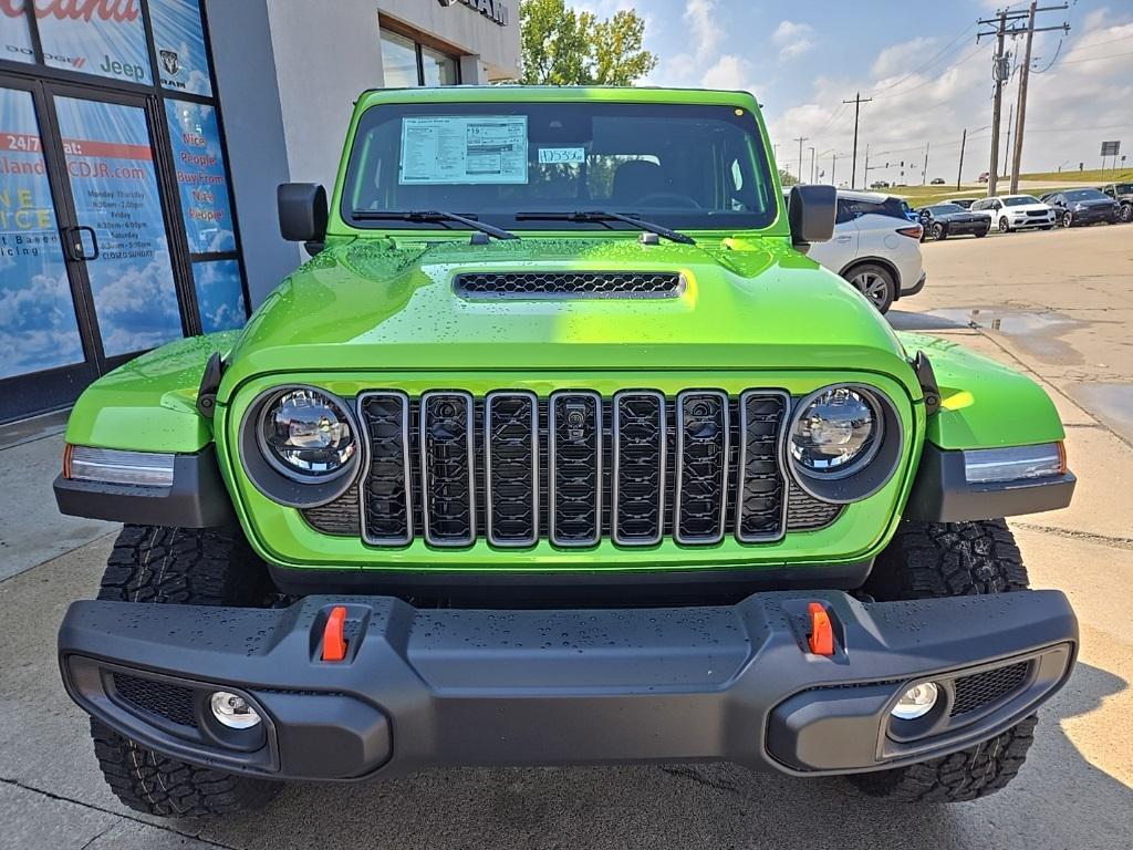 new 2025 Jeep Gladiator car, priced at $49,555