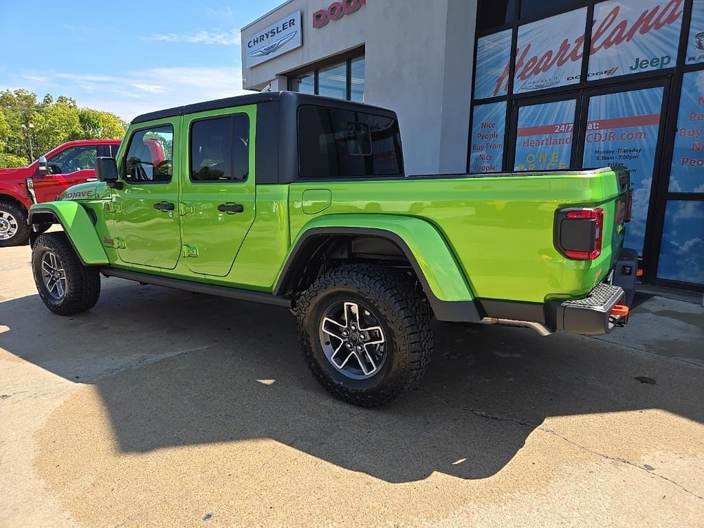 new 2025 Jeep Gladiator car, priced at $49,555