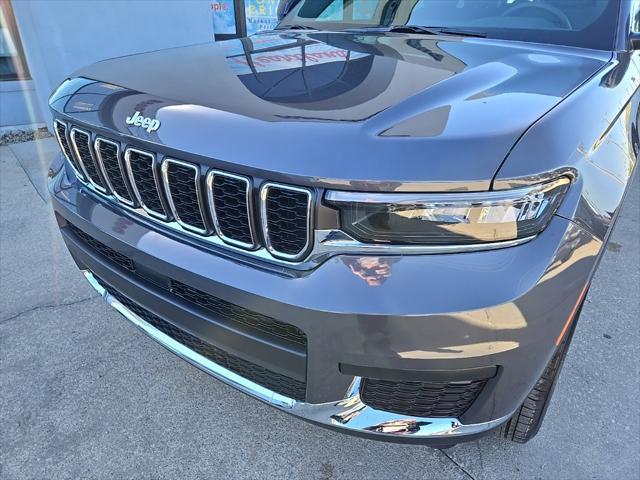 new 2025 Jeep Grand Cherokee car, priced at $38,908