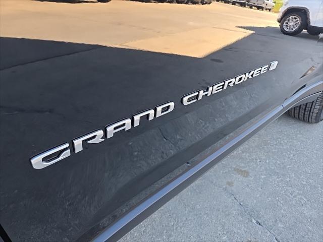 new 2025 Jeep Grand Cherokee car, priced at $40,508