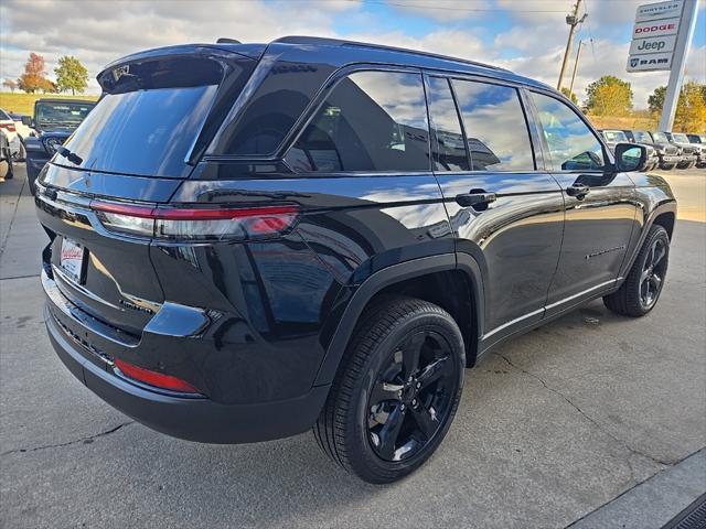 new 2025 Jeep Grand Cherokee car, priced at $48,603