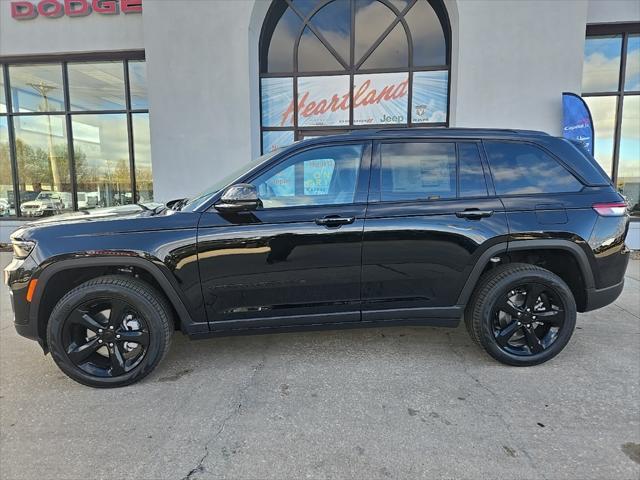 new 2025 Jeep Grand Cherokee car, priced at $48,603