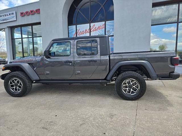 new 2024 Jeep Gladiator car, priced at $50,627