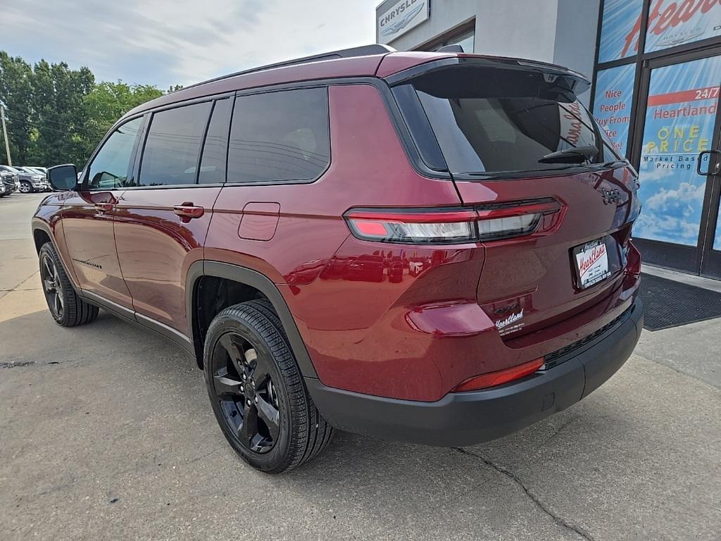 new 2025 Jeep Grand Cherokee car, priced at $46,817