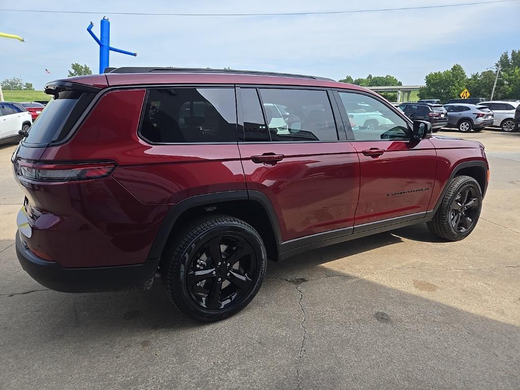 new 2025 Jeep Grand Cherokee car, priced at $46,817
