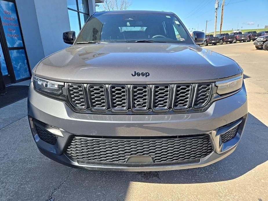 used 2023 Jeep Grand Cherokee car, priced at $39,995