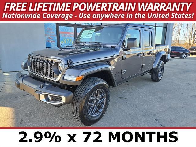 new 2024 Jeep Gladiator car, priced at $43,215