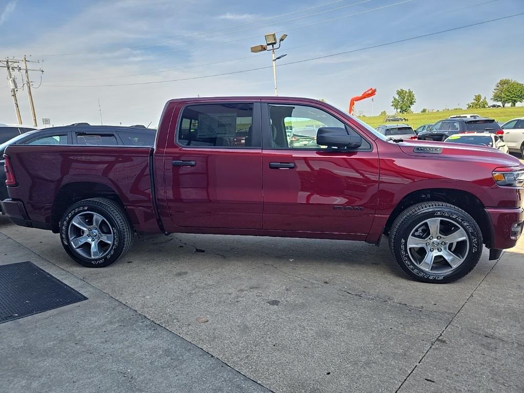 new 2025 Ram 1500 car, priced at $40,223