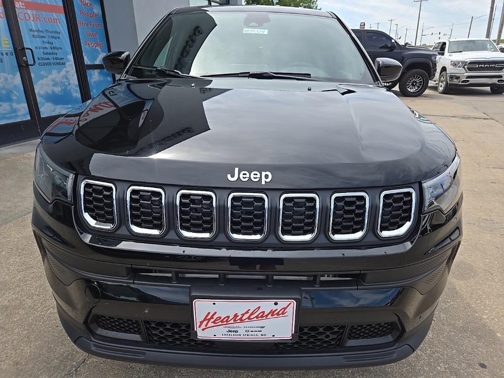 new 2025 Jeep Compass car, priced at $25,721