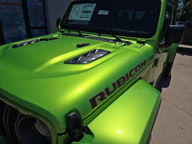 new 2025 Jeep Gladiator car, priced at $50,414