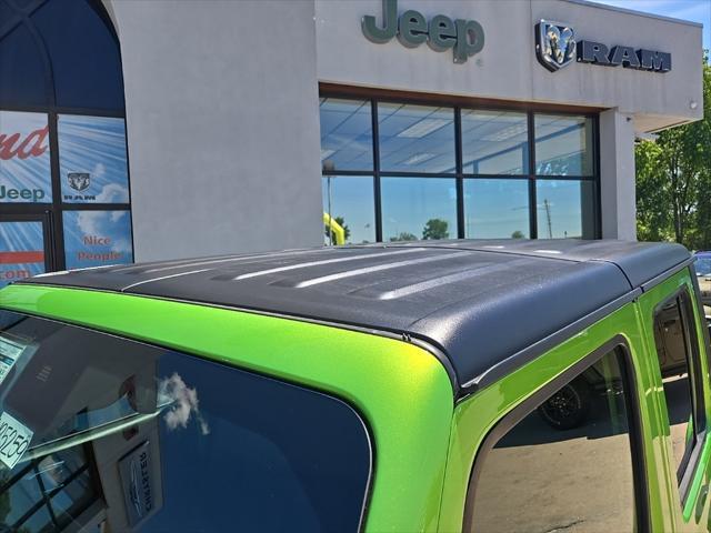 new 2025 Jeep Gladiator car, priced at $50,414