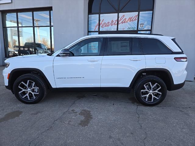 new 2025 Jeep Grand Cherokee car, priced at $44,978