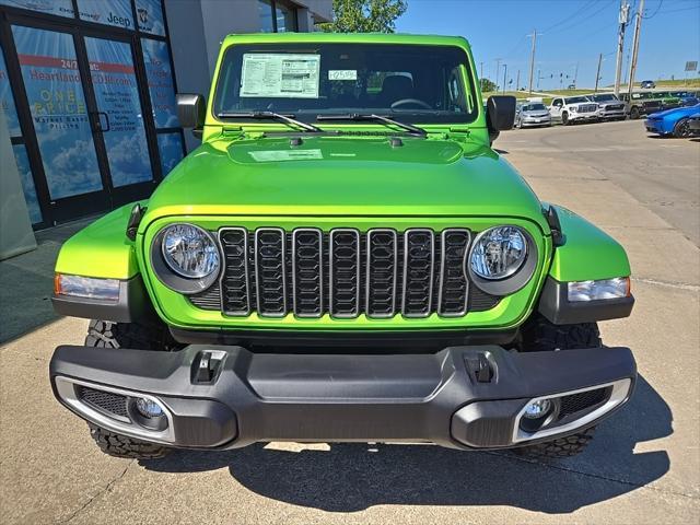 new 2025 Jeep Gladiator car, priced at $45,157