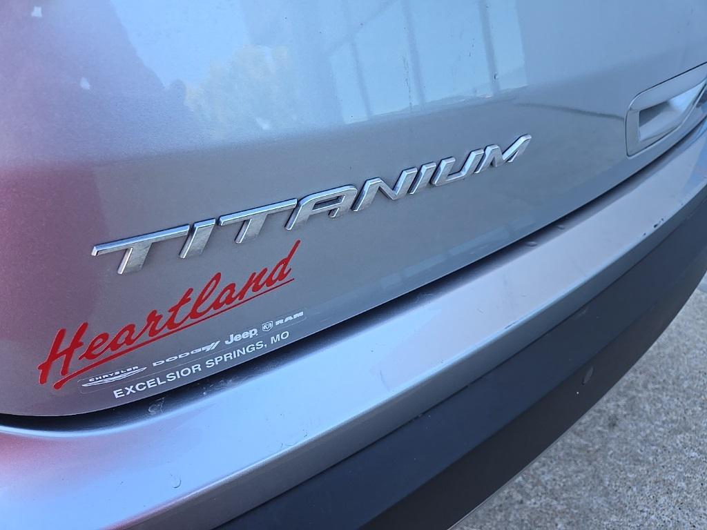 used 2022 Ford Edge car, priced at $23,995