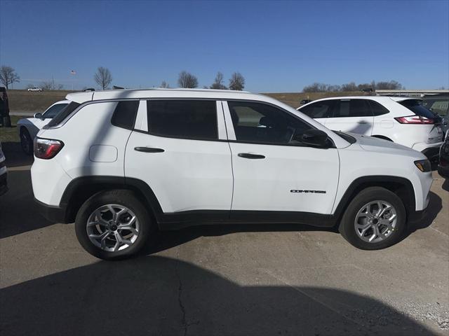 new 2025 Jeep Compass car, priced at $25,500