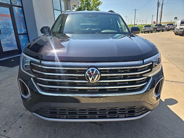 used 2024 Volkswagen Atlas car, priced at $35,995