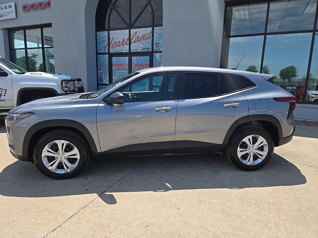 used 2025 Chevrolet Trax car, priced at $19,988