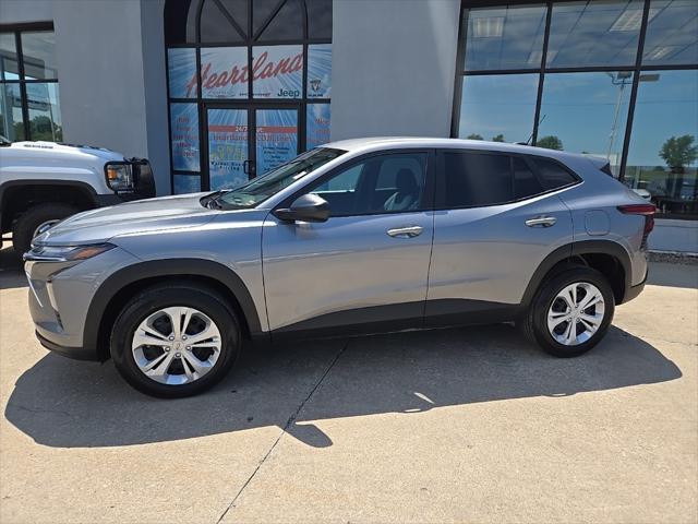 used 2025 Chevrolet Trax car, priced at $23,900