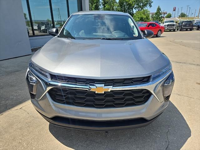 used 2025 Chevrolet Trax car, priced at $23,900