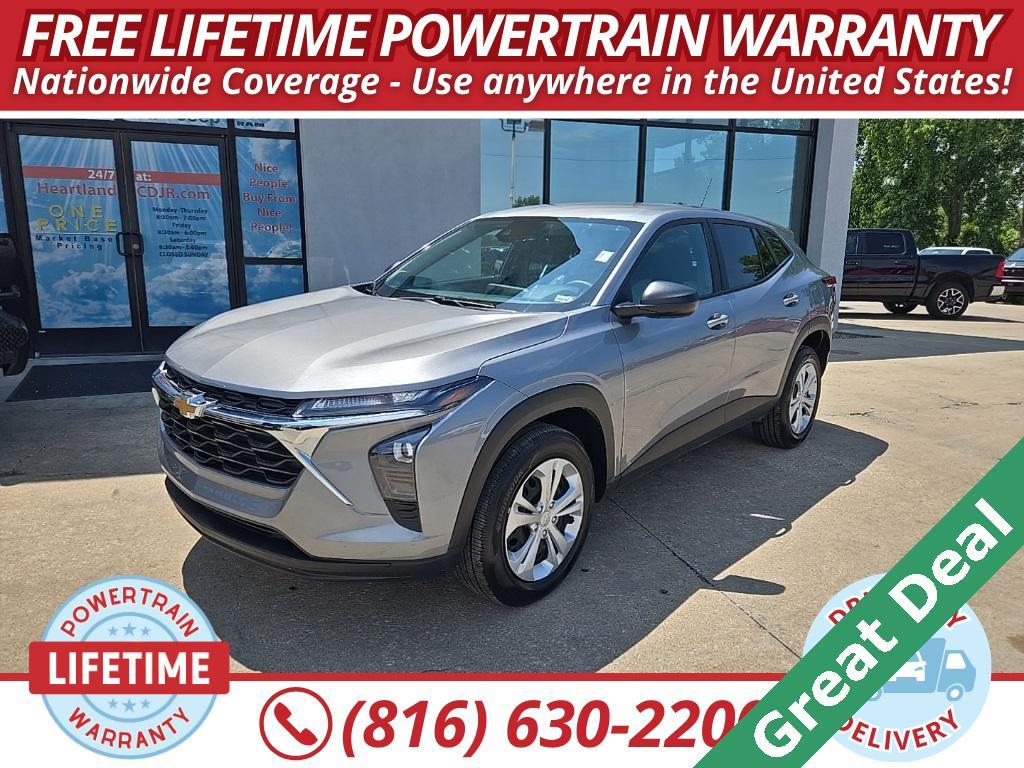 used 2025 Chevrolet Trax car, priced at $19,988