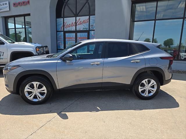 used 2025 Chevrolet Trax car, priced at $23,900