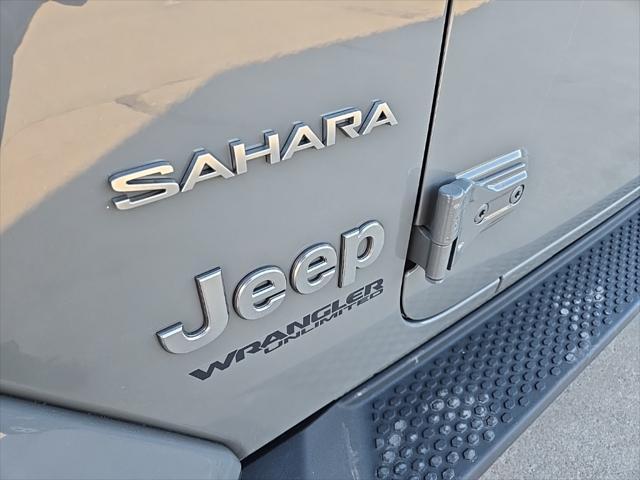 used 2022 Jeep Wrangler Unlimited car, priced at $31,900