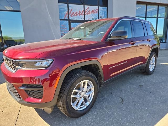 new 2025 Jeep Grand Cherokee car, priced at $37,093