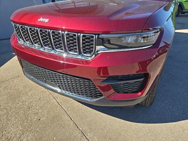 new 2025 Jeep Grand Cherokee car, priced at $37,093
