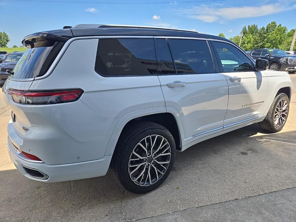 used 2021 Jeep Grand Cherokee L car, priced at $36,995