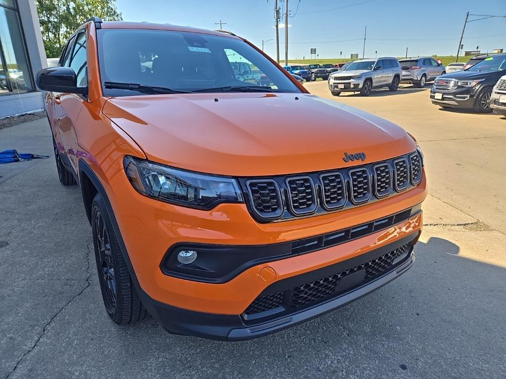new 2026 Jeep Compass car, priced at $33,652