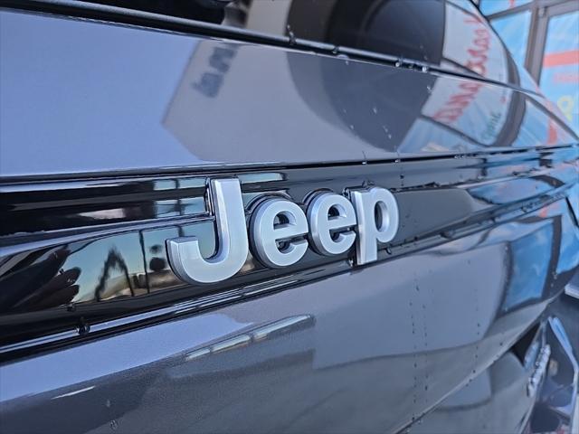 new 2025 Jeep Grand Cherokee car, priced at $36,061