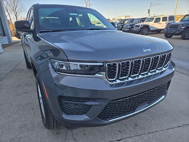 new 2025 Jeep Grand Cherokee car, priced at $36,061