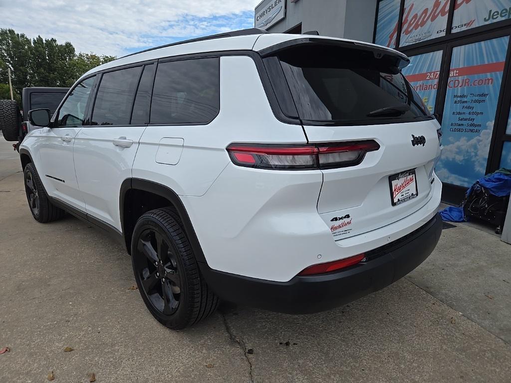 new 2025 Jeep Grand Cherokee car, priced at $46,573