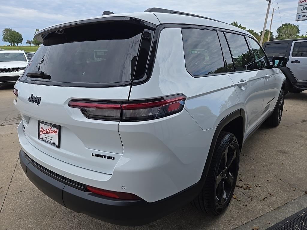 new 2025 Jeep Grand Cherokee car, priced at $46,573