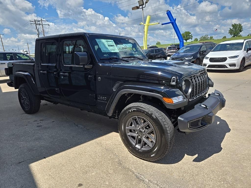new 2025 Jeep Gladiator car, priced at $44,048