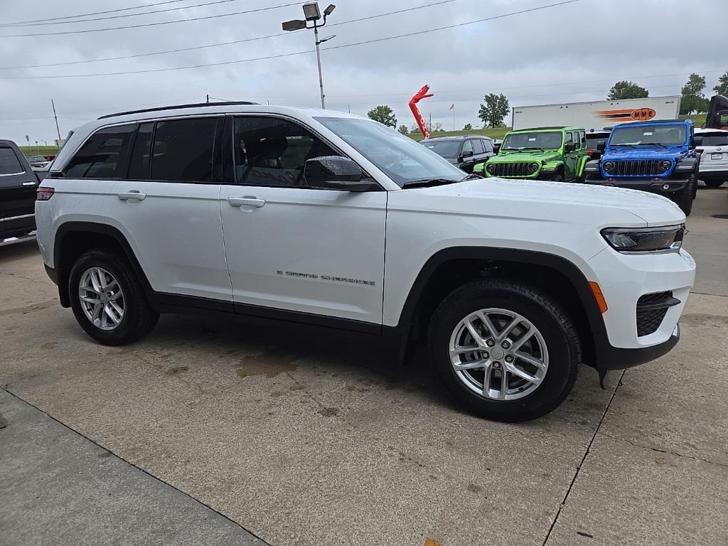 new 2025 Jeep Grand Cherokee car, priced at $32,801