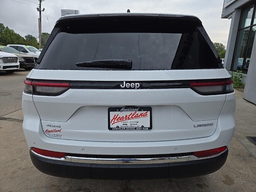 new 2025 Jeep Grand Cherokee car, priced at $32,801