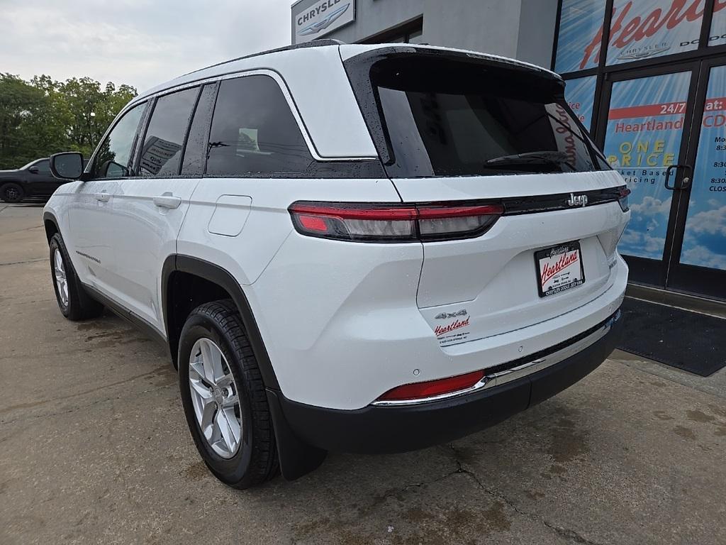 new 2025 Jeep Grand Cherokee car, priced at $32,801