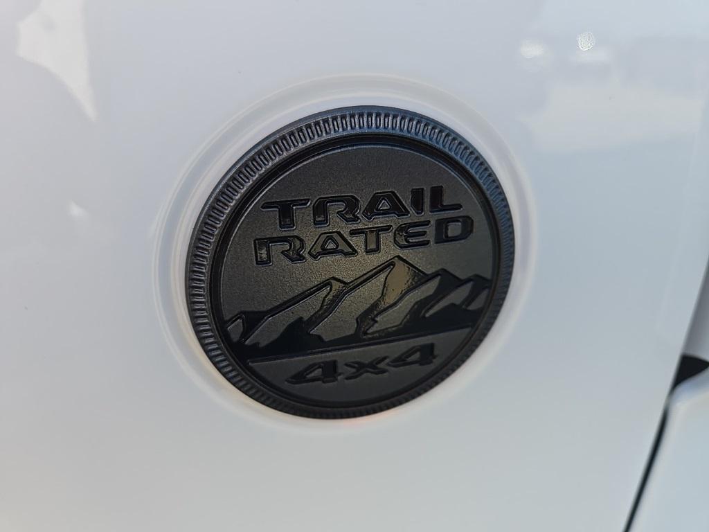 new 2025 Jeep Wrangler car, priced at $41,673