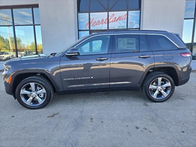 new 2025 Jeep Grand Cherokee car, priced at $46,423