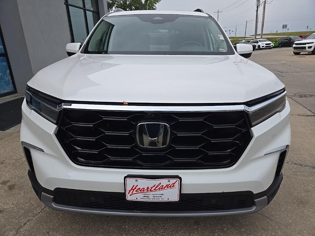 used 2023 Honda Pilot car, priced at $45,988