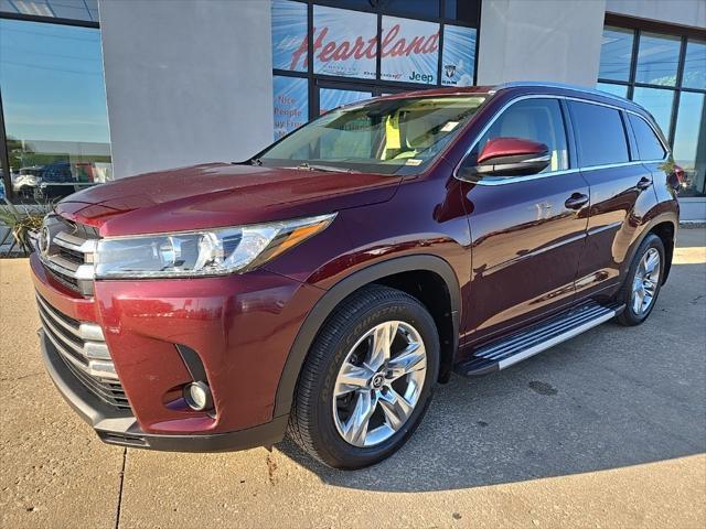 used 2018 Toyota Highlander car, priced at $17,488