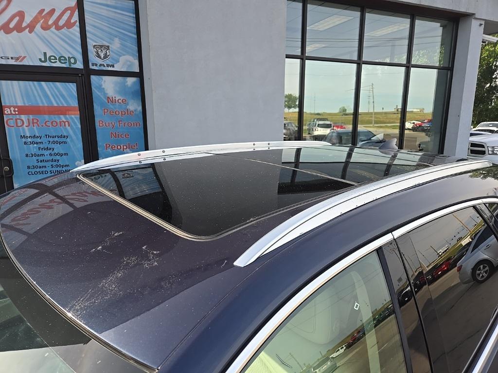 used 2018 Cadillac XT5 car, priced at $14,988