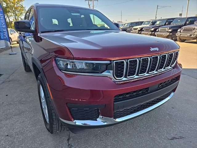 new 2025 Jeep Grand Cherokee car, priced at $38,808