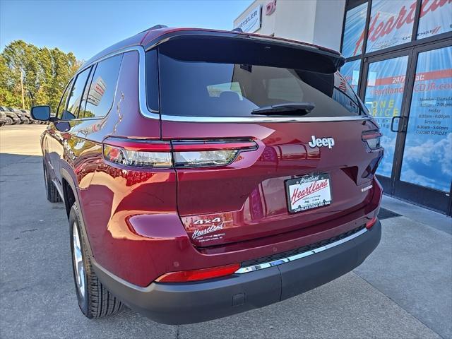 new 2025 Jeep Grand Cherokee car, priced at $38,808