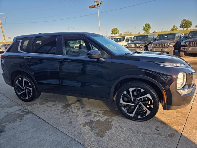 used 2024 Mitsubishi Outlander car, priced at $26,995