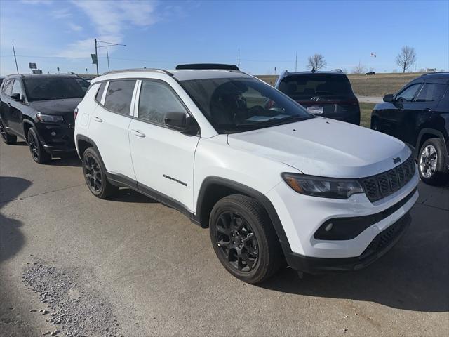 new 2025 Jeep Compass car, priced at $28,500