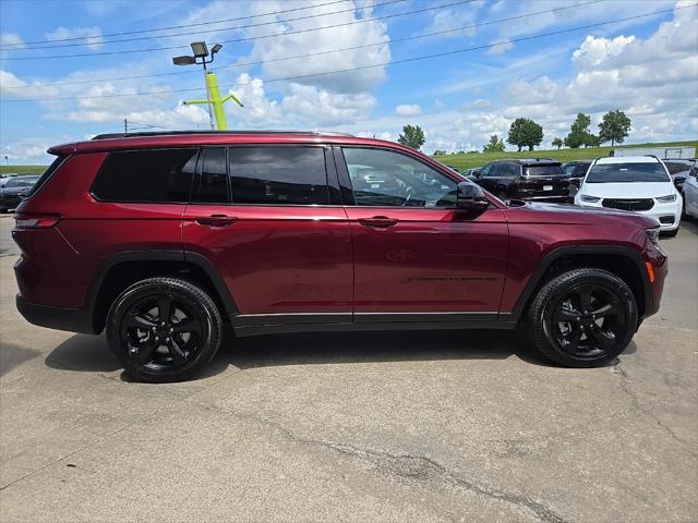 new 2025 Jeep Grand Cherokee car, priced at $49,764