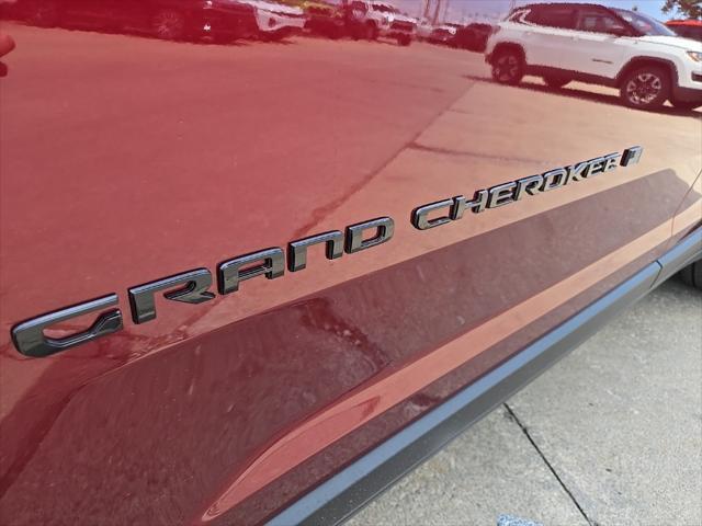 new 2025 Jeep Grand Cherokee car, priced at $49,764