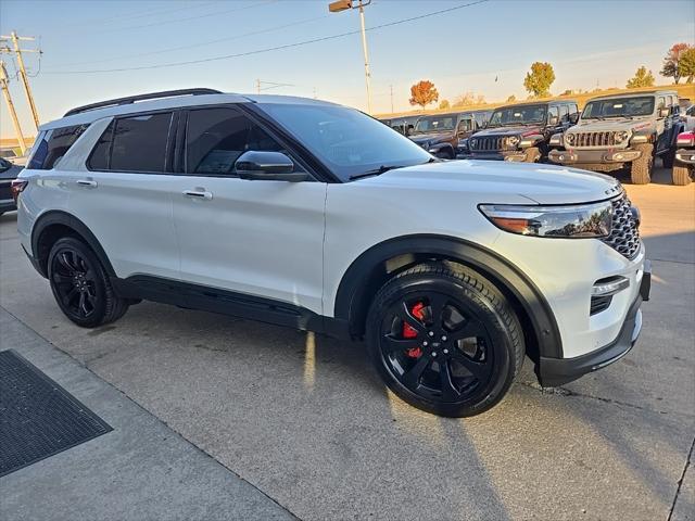 used 2021 Ford Explorer car, priced at $31,900